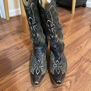 Corral cowboy boots size 9 1/2.